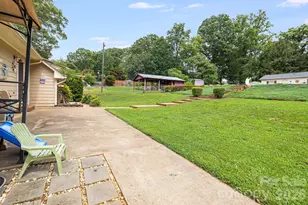 318 Sharon Ave NW, Lenoir, NC 28645 - Photo 36