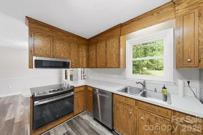 617 Autumn Drive, Harrisburg, NC 28075 - Photo 16