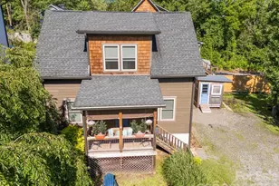 109 Portmanvilla Rd, Black Mountain, NC 28711 - Photo 2