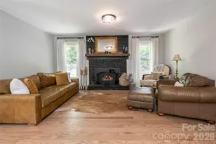 360 Pinners Cove Rd, Asheville, NC 28803 - Photo 6