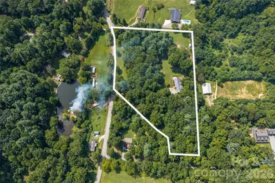 360 Pinners Cove Road, Asheville, NC 28803 - Photo 2