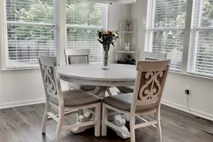 5064 Stonehill Ln, Matthews, NC 28104 - Photo 6