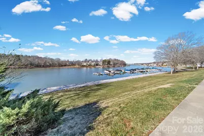 529 Catspaw Road, Statesville, NC 28677 - Photo 2