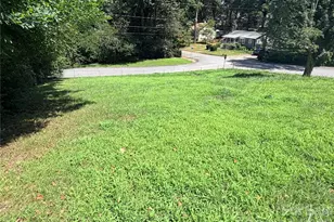 101 Harris Dr, Morganton, NC 28655 - Photo 2