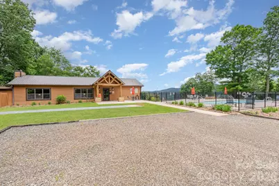 508 Over Look Drive #PISGAH - 2, Burnsville, NC 28714 - Photo 18