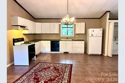 105 Chestnut Hill Road, Black Mountain, NC 28711 - Photo 4