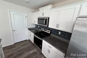 7868 Whispering Strm Dr, Sherrills Ford, NC 28673 - Photo 4