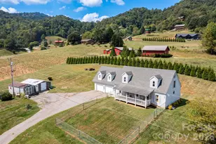 378 Yates Cove Rd, Waynesville, NC 28785 - Photo 1