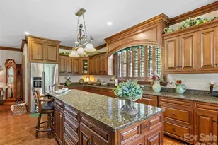 38 Peterson Ln, Green Mountain, NC 28740 - Photo 14