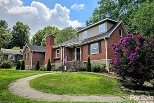 317 Balsam Dr, Waynesville, NC 28786 - Photo 1