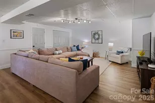 1413 Windemere Ln, Hickory, NC 28602 - Photo 40