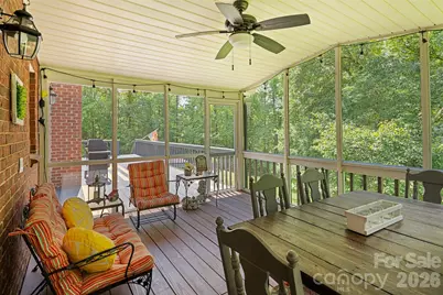 1413 Windemere Lane, Hickory, NC 28602 - Photo 20