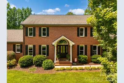 1413 Windemere Lane, Hickory, NC 28602 - Photo 2