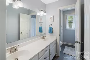 1413 Windemere Ln, Hickory, NC 28602 - Photo 34