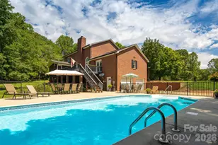 1413 Windemere Ln, Hickory, NC 28602 - Photo 8