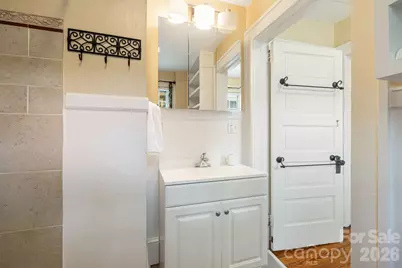 28 Woodlawn Avenue, Asheville, NC 28801 - Photo 30