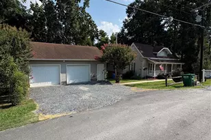 705 Parker St, Albemarle, NC 28001 - Photo 8