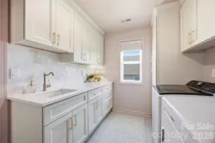 5821 Casper Dr, Charlotte, NC 28214 - Photo 26