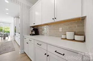 5821 Casper Dr, Charlotte, NC 28214 - Photo 6