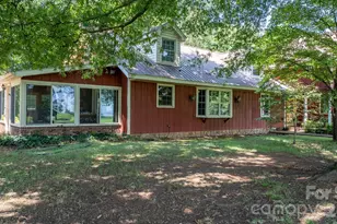 2097 Hermit Trail, Newton, NC 28658 - Photo 4