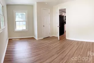 2827 E Long Ave, Gastonia, NC 28054 - Photo 12