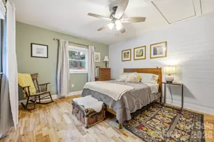 1207 Willow Rd, Hendersonville, NC 28739 - Photo 18