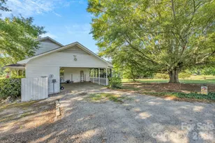 244 Chapman Rd, Pacolet, SC 29372 - Photo 10