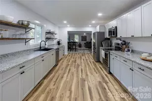44 L R Smith Ave, Hendersonville, NC 28791 - Photo 8