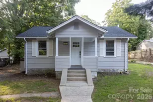 44 L R Smith Ave, Hendersonville, NC 28791 - Photo 1
