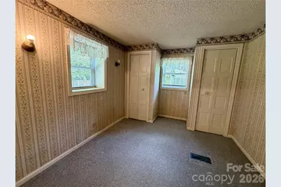 5 Dewberry Drive, Hendersonville, NC 28792 - Photo 22