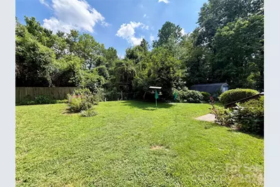5 Dewberry Drive, Hendersonville, NC 28792 - Photo 18