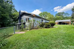 5 Dewberry Dr, Hendersonville, NC 28792 - Photo 14