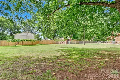 425 Valhalla Drive, Harrisburg, NC 28075 - Photo 32