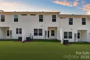 448 Sand Dunes Dr, Kannapolis, NC 28081 - Photo 2