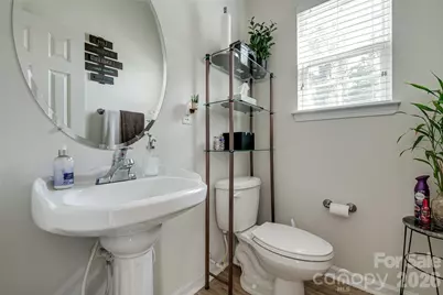 4816 Eagle Creek Drive, Charlotte, NC 28269 - Photo 12