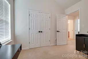 4816 Eagle Creek Dr, Charlotte, NC 28269 - Photo 18