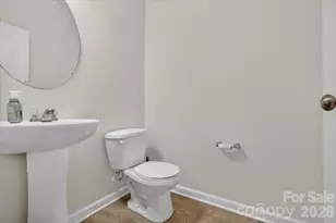 3323 Mortemer Ln, Charlotte, NC 28262 - Photo 14