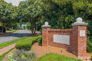 5110 Oxford Crescent Ct, Charlotte, NC 28226 - Photo 2