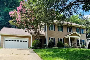2941 8th St Ct NE, Hickory, NC 28601 - Photo 1