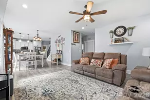 304 E Florida Ave, Bessemer City, NC 28016 - Photo 8