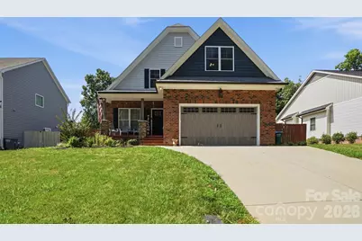 304 E Florida Avenue, Bessemer City, NC 28016 - Photo 2