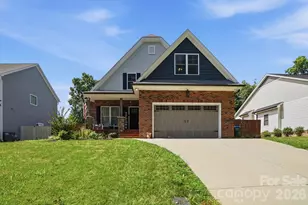 304 E Florida Ave, Bessemer City, NC 28016 - Photo 2