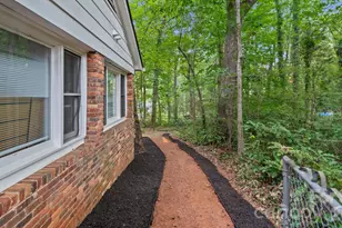 7515 Shady Ln, Charlotte, NC 28215 - Photo 28