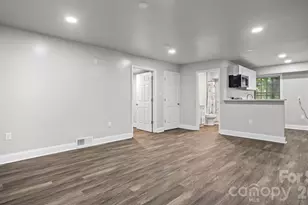 7515 Shady Ln, Charlotte, NC 28215 - Photo 24