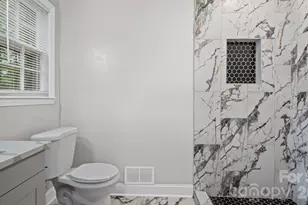 7515 Shady Ln, Charlotte, NC 28215 - Photo 18