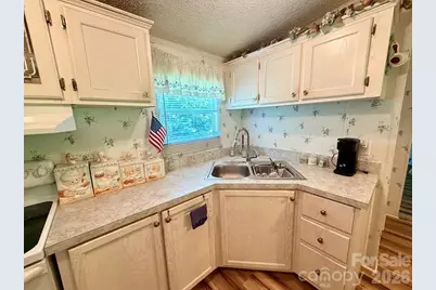 471 Crawford Cemetery Road, Sylva, NC 28779 - Photo 6