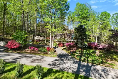 336 Sky Lake Drive, Hendersonville, NC 28739 - Photo 2
