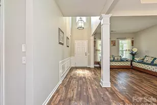 2505 Mullis Ln, Matthews, NC 28105 - Photo 4