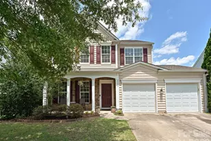 2505 Mullis Ln, Matthews, NC 28105 - Photo 2