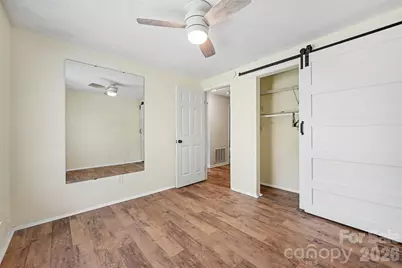 7319 Shadowlake Drive, Charlotte, NC 28226 - Photo 16
